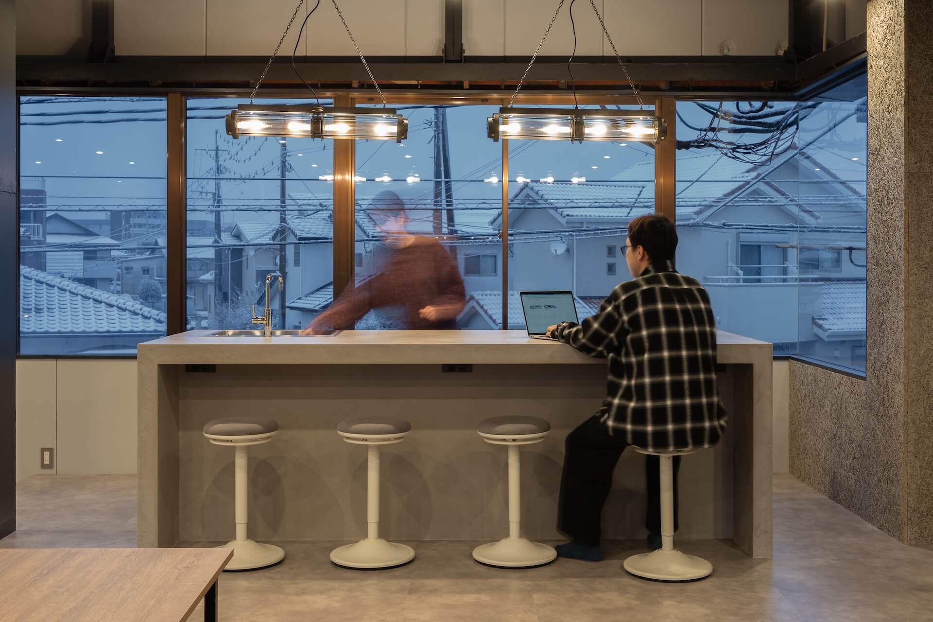 カウンタースペース